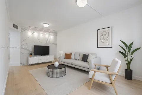 22841 SW 88th Pl # 205, Cutler Bay FL 33190