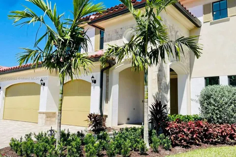 12535 N Parkland Bay Trl, Parkland FL 33076