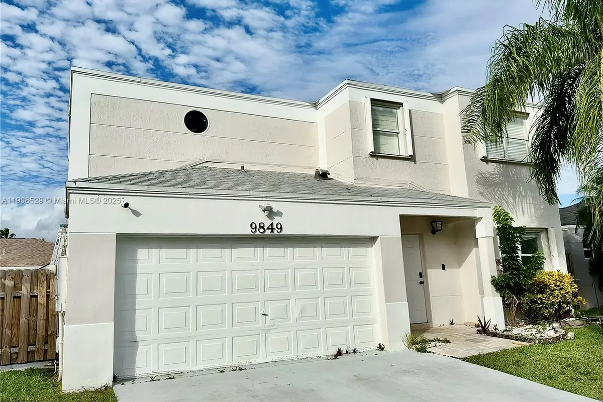 9849 SW 222nd Ter, Cutler Bay FL 33190