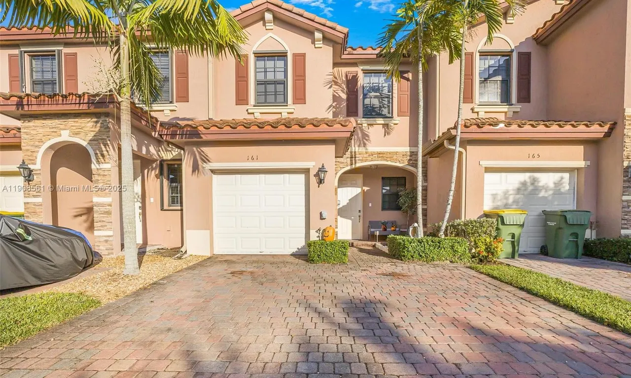 161 SE 34th Ter, Homestead FL 33033