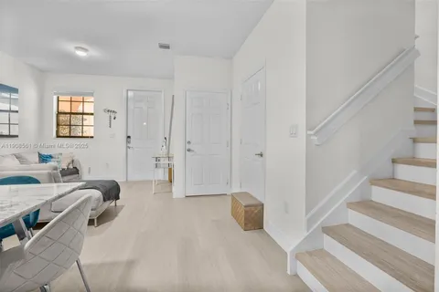 161 SE 34th Ter, Homestead FL 33033