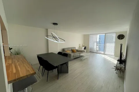 2801 NE 183rd street # 1611W, Aventura FL 33160