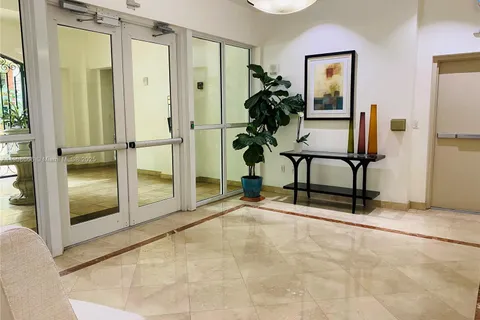 20 Calabria Ave # 401, Coral Gables FL 33134