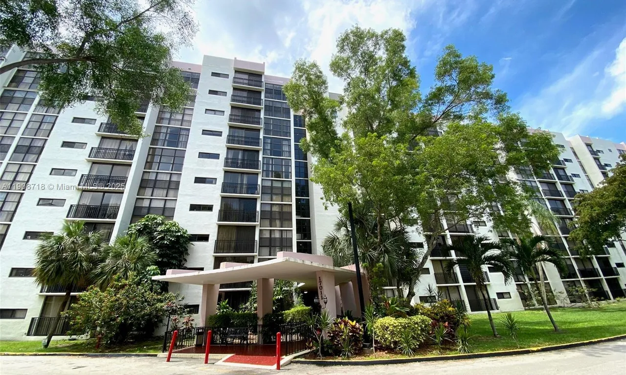 17011 N Bay Rd # 711, Sunny Isles Beach FL 33160