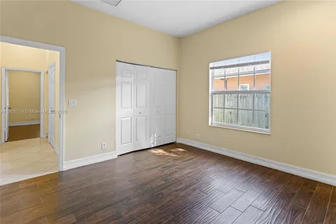 2588 NW 5th St, Pompano Beach FL 33069