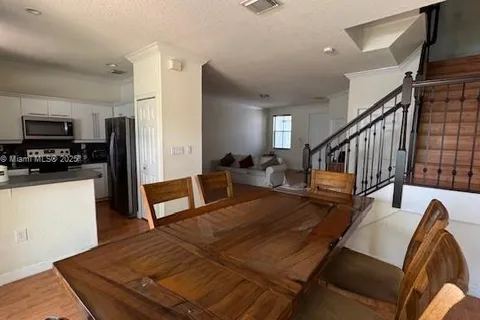 7844 NW 114th Path # 7844, Doral FL 33178