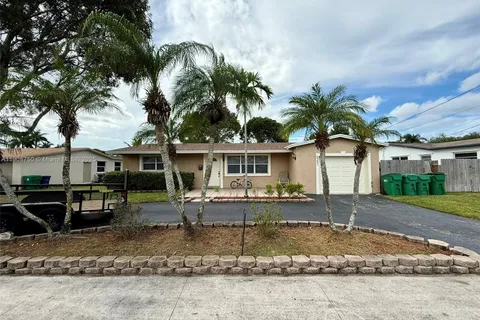 5231 SW 89 Ave, Cooper City FL 33328