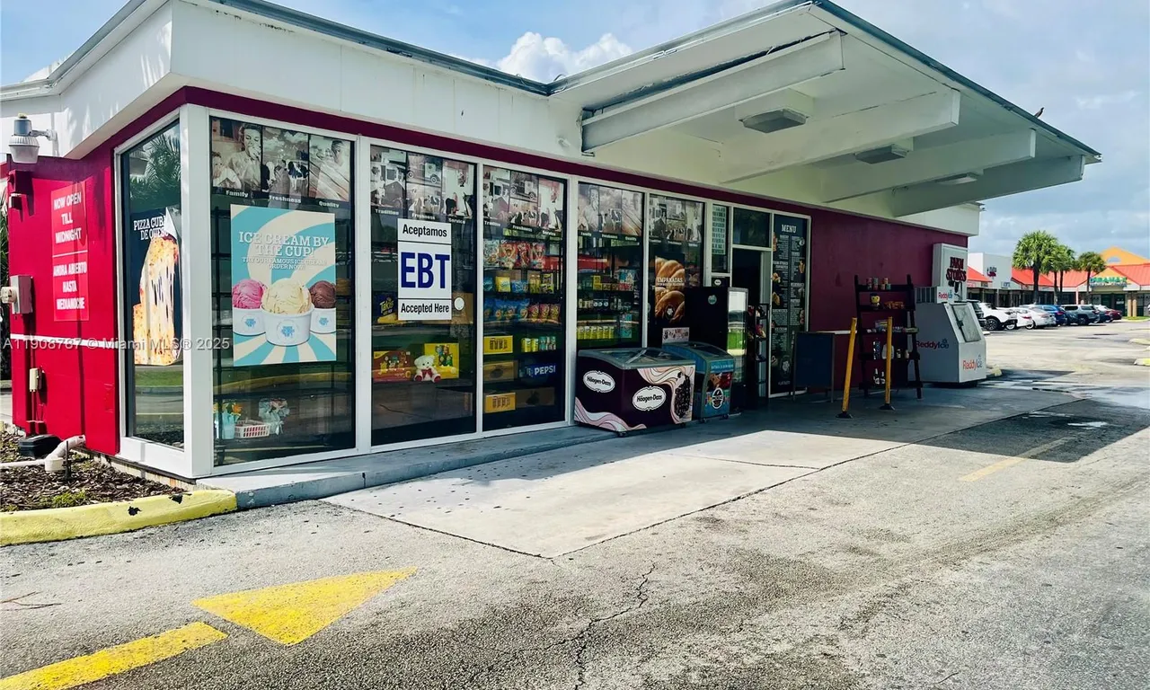 Farm Store Franchise For Sale In Hialeah Gardens, Hialeah Gardens FL 33018