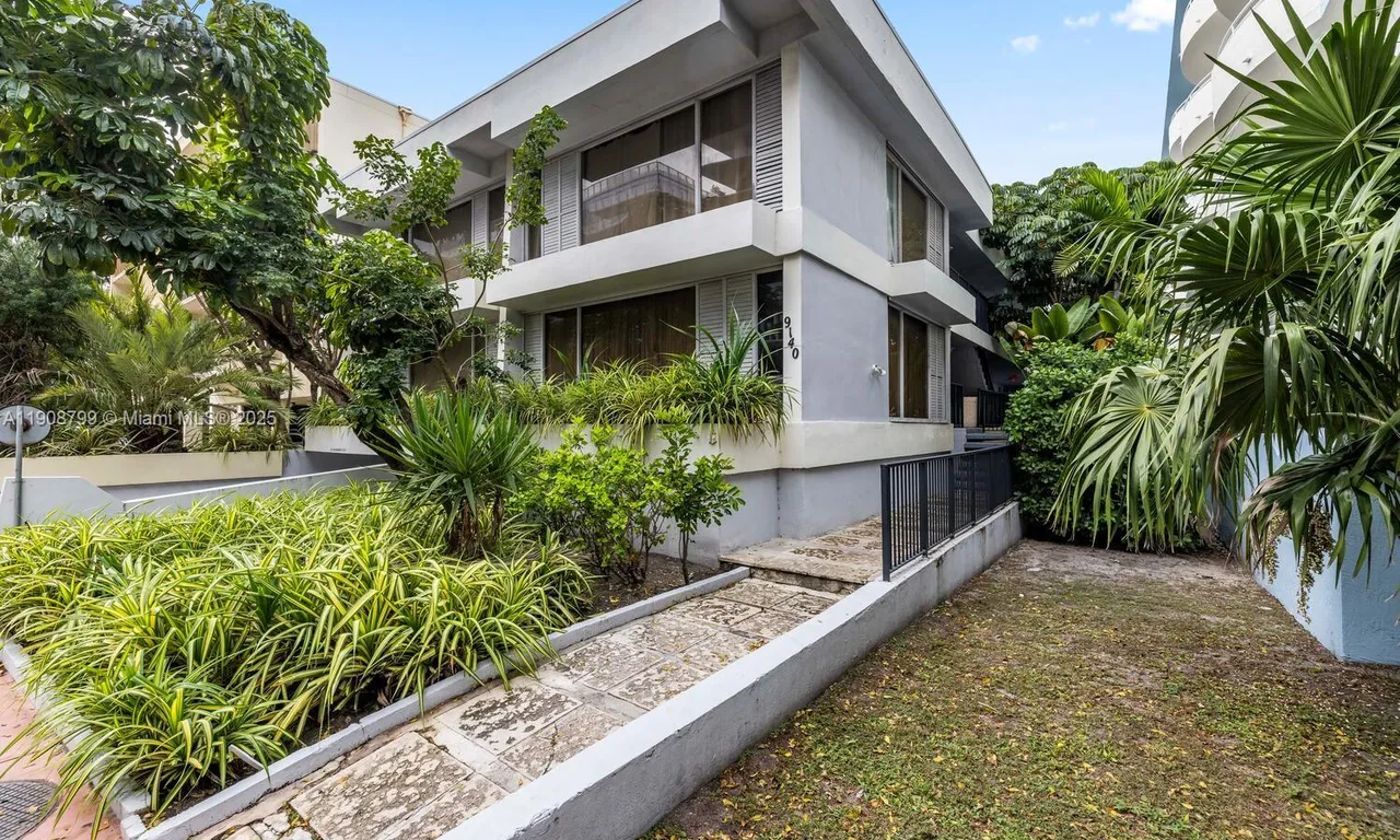 9140 Collins Ave # C, Surfside FL 33154