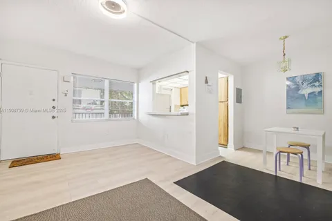 9140 Collins Ave # C, Surfside FL 33154