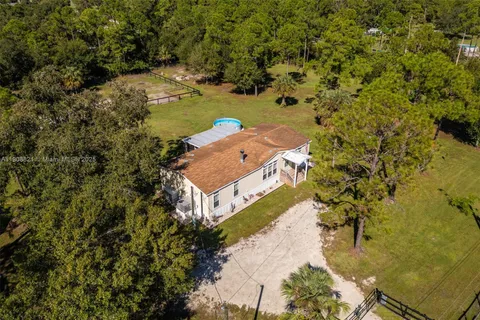 3950 Pioneer 10th St., Other City - In The State Of Florida FL 33440