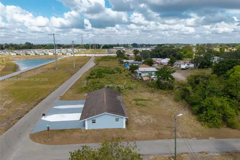 302 Garrett, Avon Park FL 33825