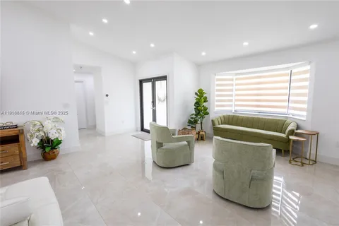 18781 SW 294th Ter, Homestead FL 33030