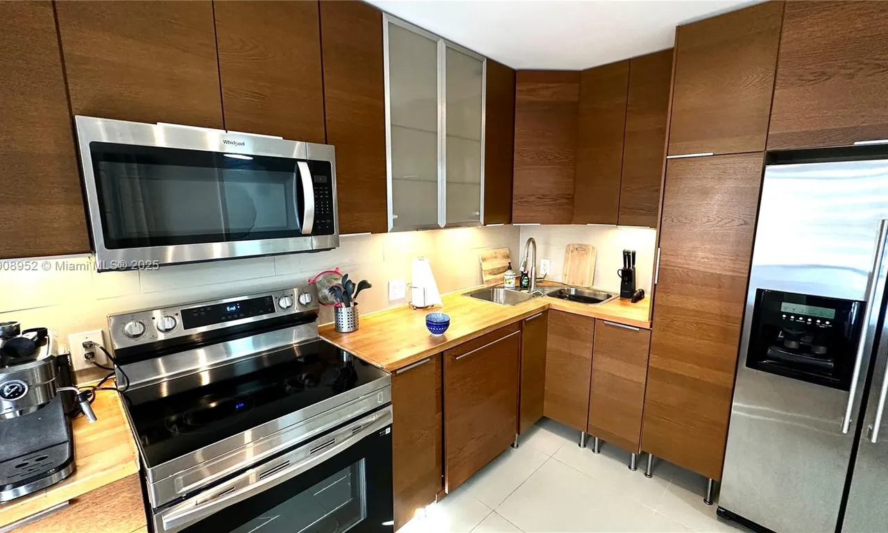 2651 S Course Dr # 307, Pompano Beach FL 33069