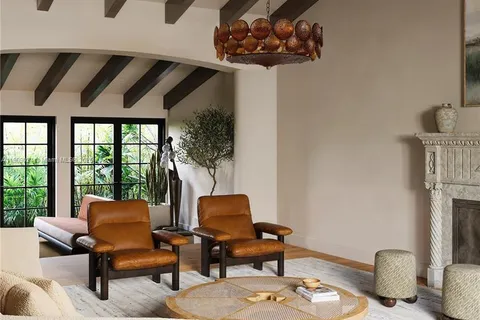 4727 N Bay Rd, Miami Beach FL 33140