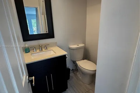 9500 SW 3rd St # 239, Boca Raton FL 33428