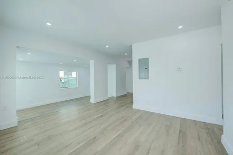 1499 NE 152nd St, North Miami Beach FL 33162