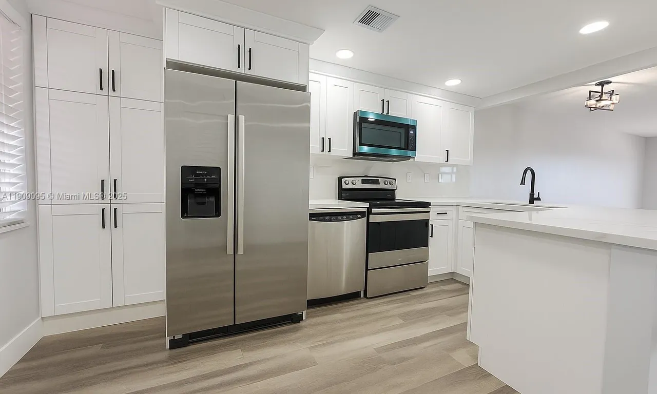 3110 N Pine Island Rd # 408, Sunrise FL 33351