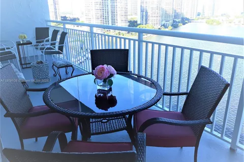 301 174th St # 1901, Sunny Isles Beach FL 33160