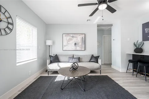 1236 NE 16th Ave, Fort Lauderdale FL 33304