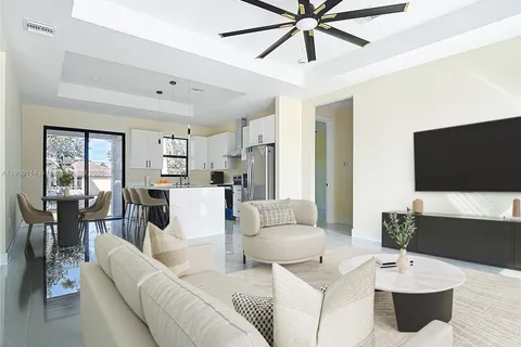 3814 9th St SW, Lehigh Acres FL 33976