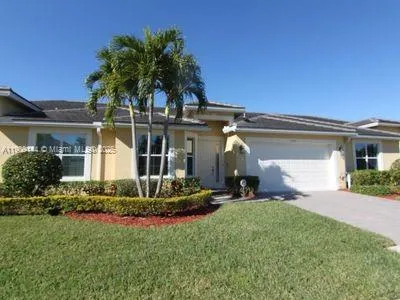 6141 NW Castlebay Ln, Port St. Lucie FL 34983