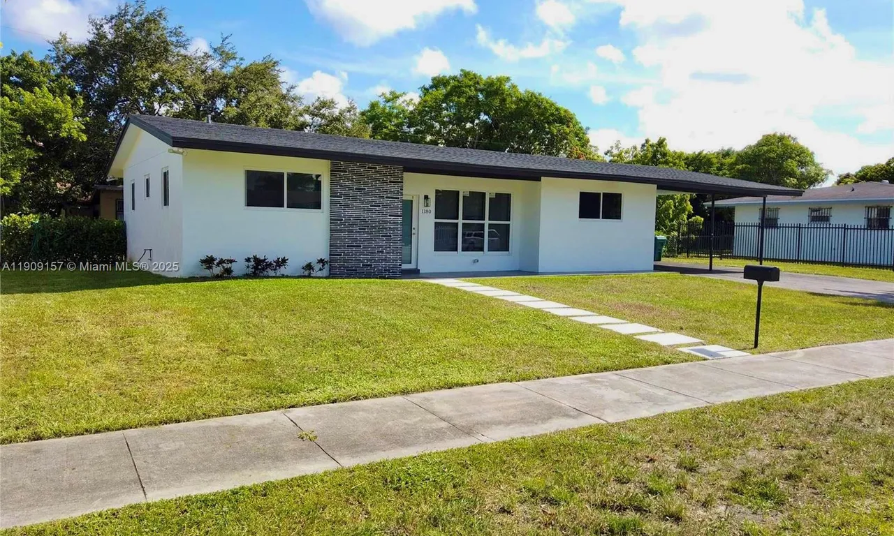 1180 NE 200th Ter, Miami FL 33179