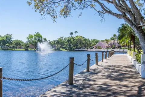 2880 S Carambola Cir S # 2071, Coconut Creek FL 33066