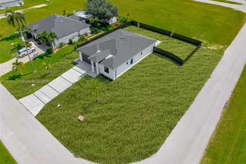 2519 NW juanita place, Cape Coral FL 33993