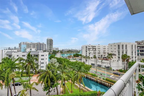 1688 West Ave # 602, Miami Beach FL 33139