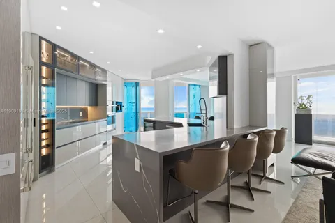 3801 NE 207th St, Aventura FL 33180