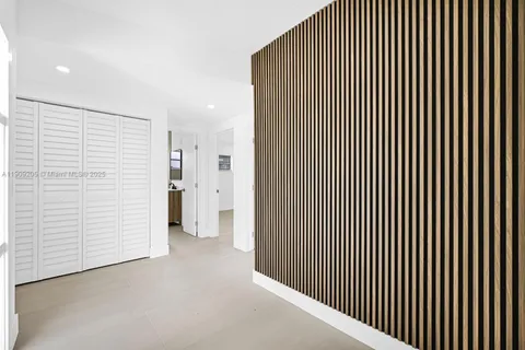 1918 NW 185th St, Miami Gardens FL 33056