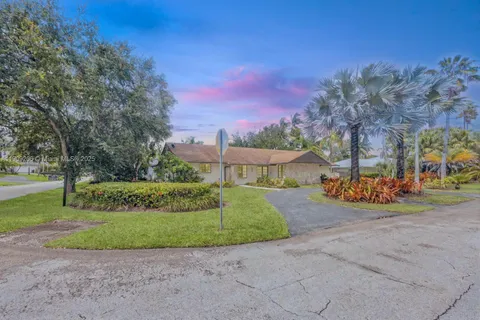 7804 SW 178th Ter, Palmetto Bay FL 33157