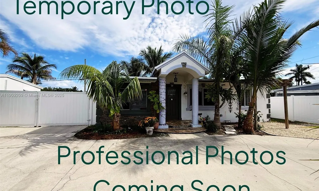 2574 NE 14th Ter, Pompano Beach FL 33064