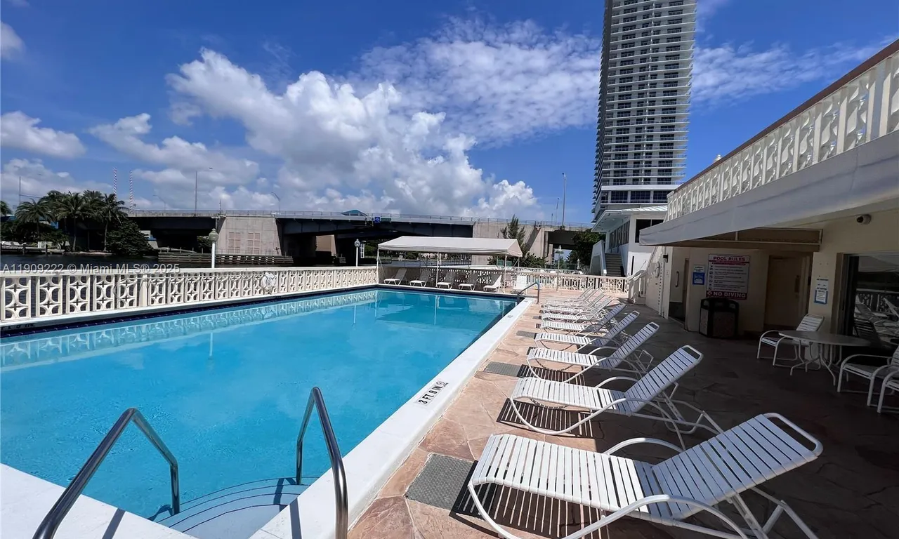 1817 S Ocean Dr # 622, Hallandale Beach FL 33009