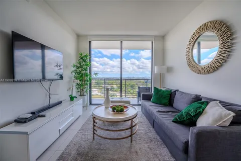 5350 NW 84th Ave # 907, Doral FL 33166