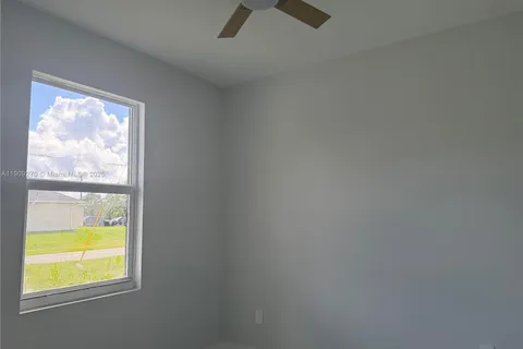 616 S PARKER AVE, Lehigh Acres FL 33974