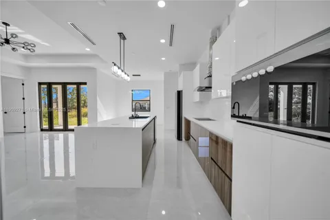 4213 20TH ST SW, Lehigh Acres FL 33976