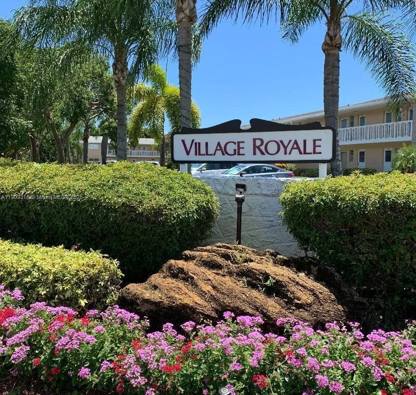 2212 NE 1st Way # 102, Boynton Beach FL 33435