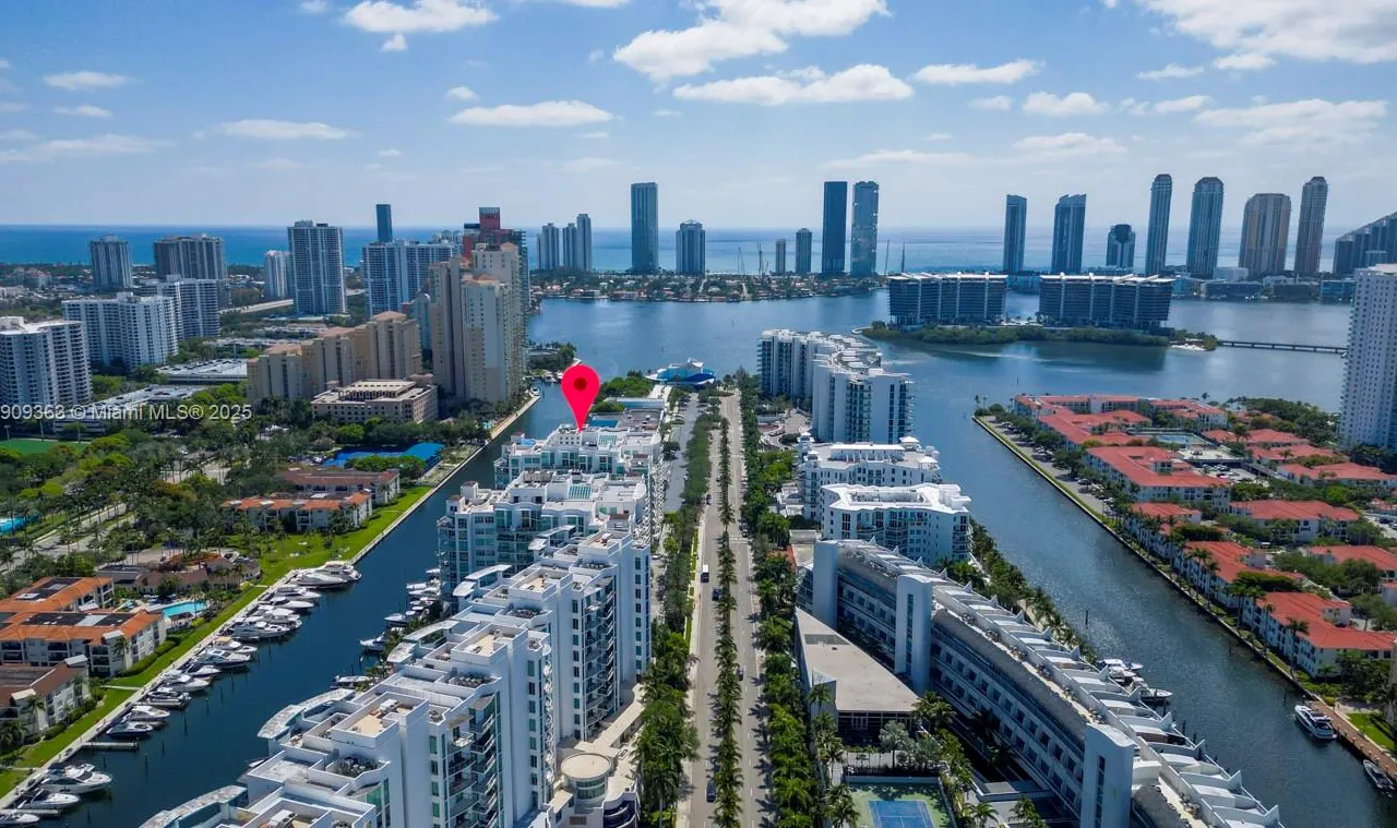 3131 NE 188th St # 1004, Aventura FL 33180