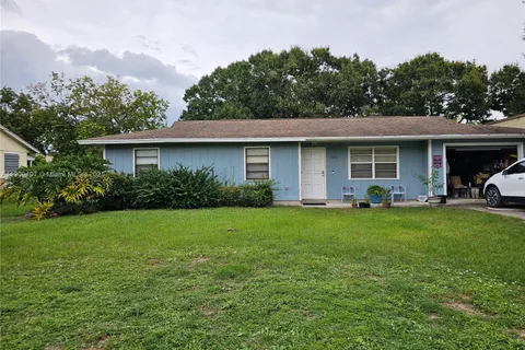 5108 Myrtle Dr, Fort Pierce FL 34982