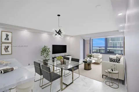 5225 Collins Ave # 1403, Miami Beach FL 33140