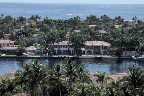 21055 Yacht Club Dr # 1602, Aventura FL 33180