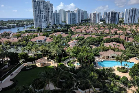21055 Yacht Club Dr # 1602, Aventura FL 33180