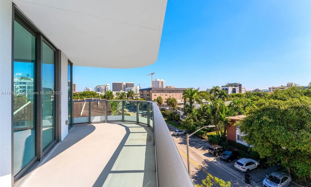 9901 W Bay Harbor Dr # 506, Bay Harbor Islands FL 33154