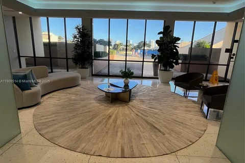 20301 W Country Club Dr # 625, Aventura FL 33180