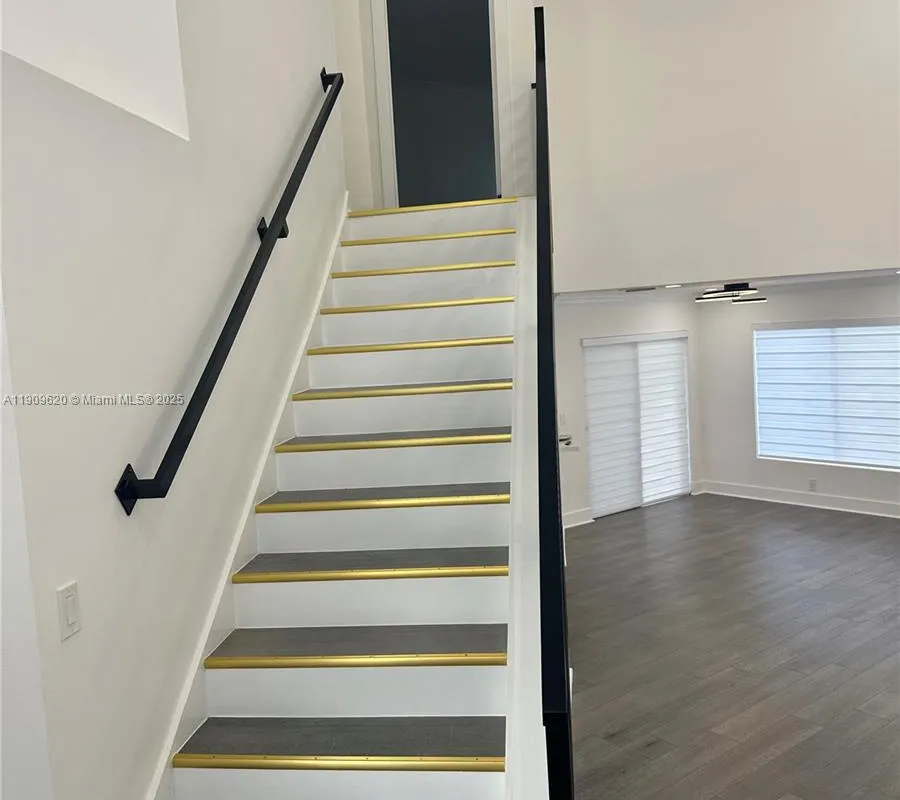 2771 W River Run Cir W, Miramar FL 33025