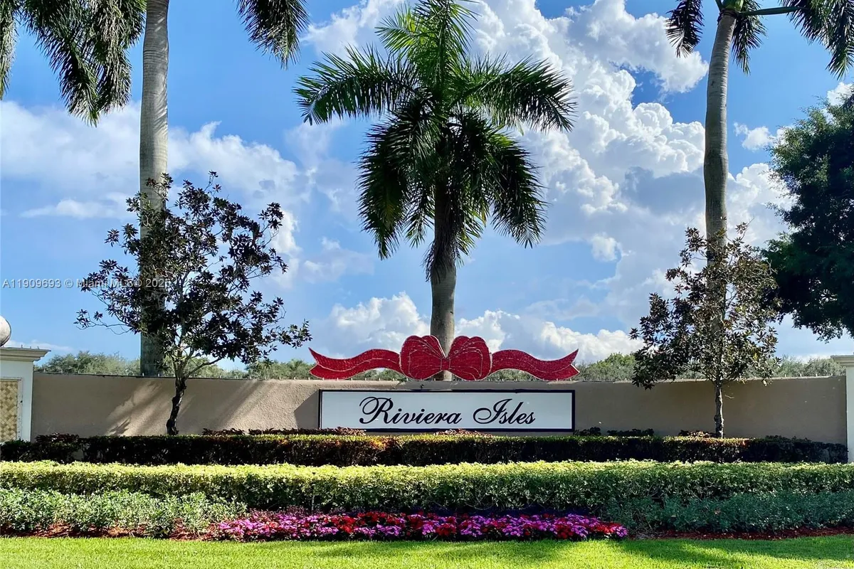 4925 SW 164th Ave, Miramar FL 33027