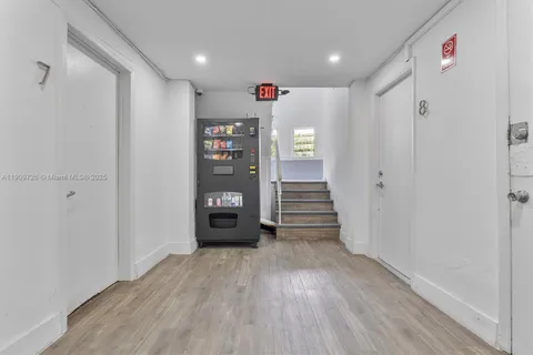 420 78th St, Miami Beach FL 33141