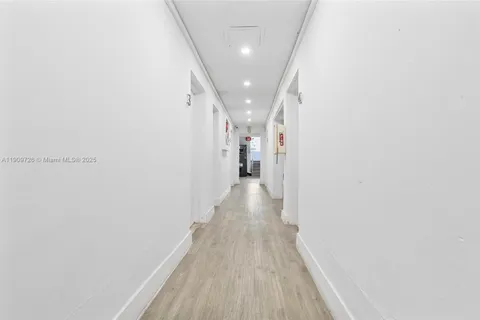 420 78th St, Miami Beach FL 33141